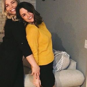 Mustard short sweater